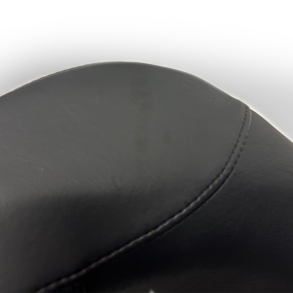 USED H-D ,LOWRIDER SOLO SEAT- BLACK