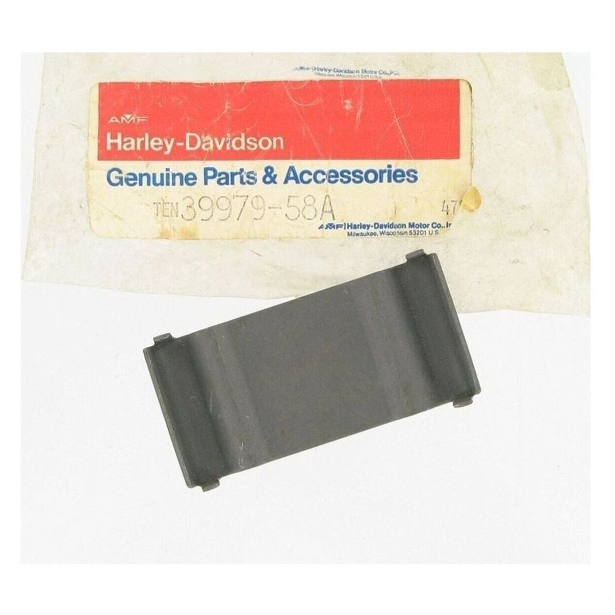 PRIMARY CHAIN ADJUSTER LINING RETAINER