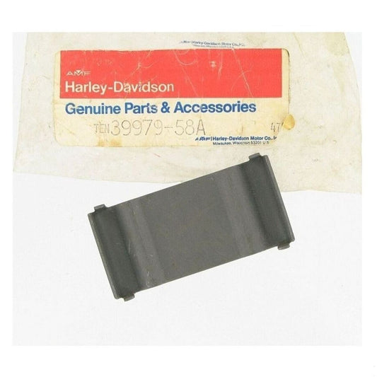 PRIMARY CHAIN ADJUSTER LINING RETAINER