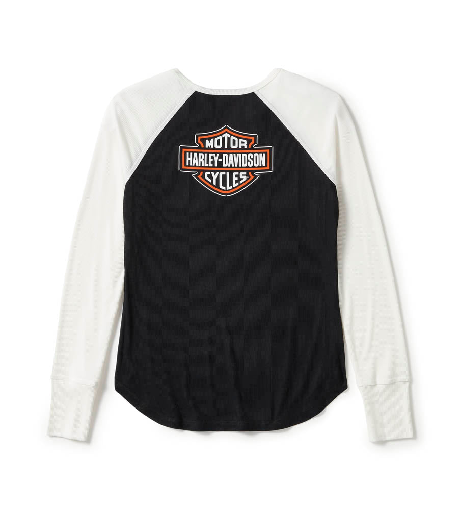 ARCHED FONT RAGLAN LONG SLEEVE TEE